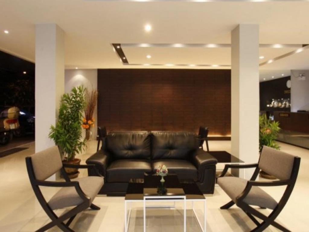 Nize Hotel - Sha Plus Phuket Extérieur photo
